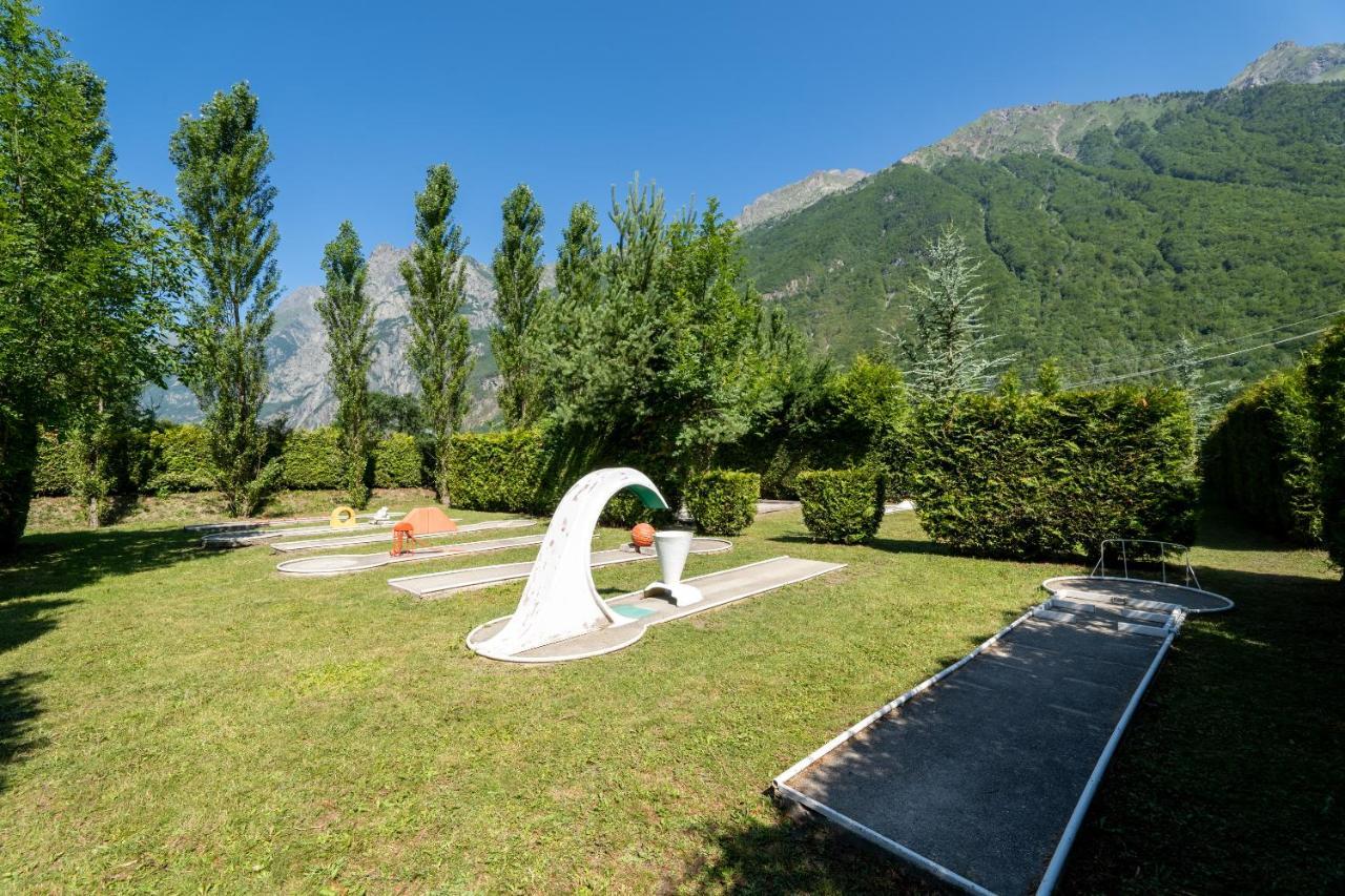 Camping Le Rochetaillee Hotel Grandes Sables Екстериор снимка